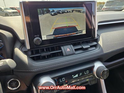 2025 Toyota RAV4 Hybrid XLE AWD (Natl)