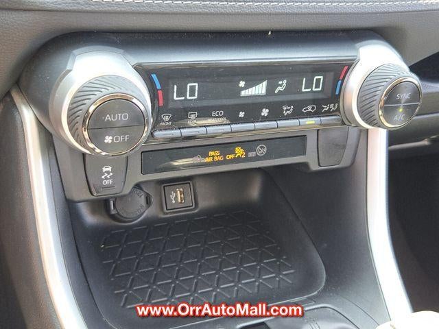 2025 Toyota RAV4 Hybrid XLE AWD (Natl)
