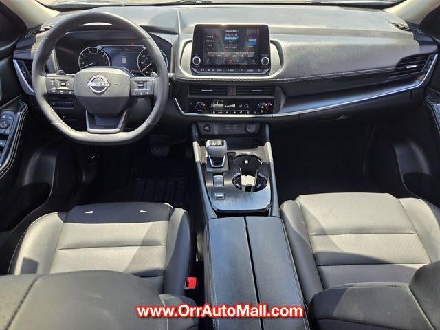 2025 Nissan Rogue FWD SV