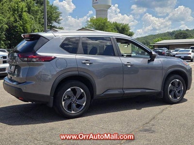 2025 Nissan Rogue FWD SV