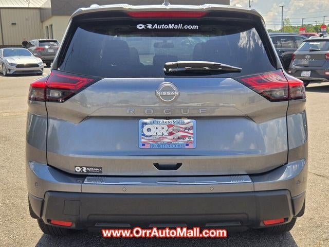 2025 Nissan Rogue FWD SV