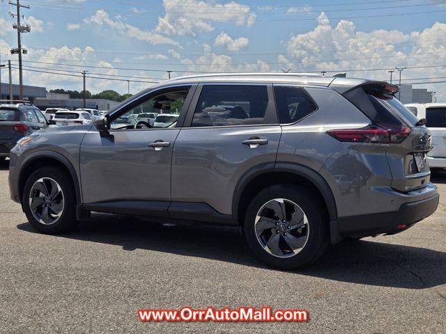 2025 Nissan Rogue FWD SV