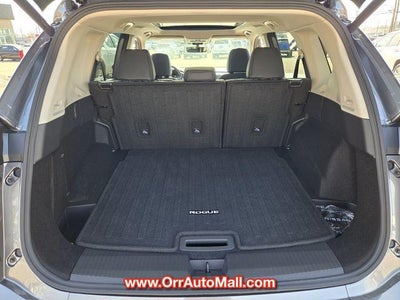 2026 Nissan Rogue FWD SV *Ltd Avail*