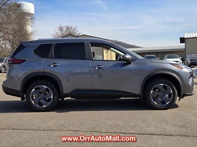 2026 Nissan Rogue FWD SV *Ltd Avail*
