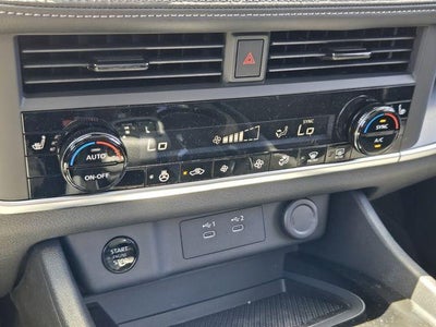 2026 Nissan Rogue 2026.5 AWD Dark Armor