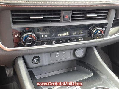 2025 Nissan Rogue AWD Rock Creek