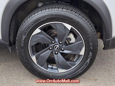 2024 Nissan Rogue AWD SV