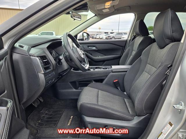 2024 Nissan Rogue AWD SV