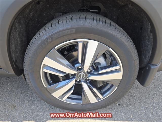 2024 Nissan Rogue AWD SL