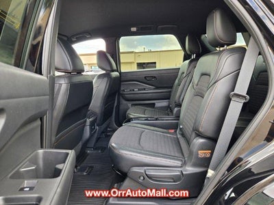2023 Nissan Pathfinder Rock Creek 4WD