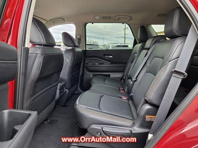 2024 Nissan Pathfinder SL 4WD