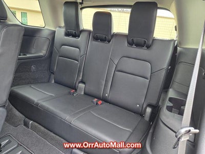 2024 Nissan Pathfinder SL 4WD
