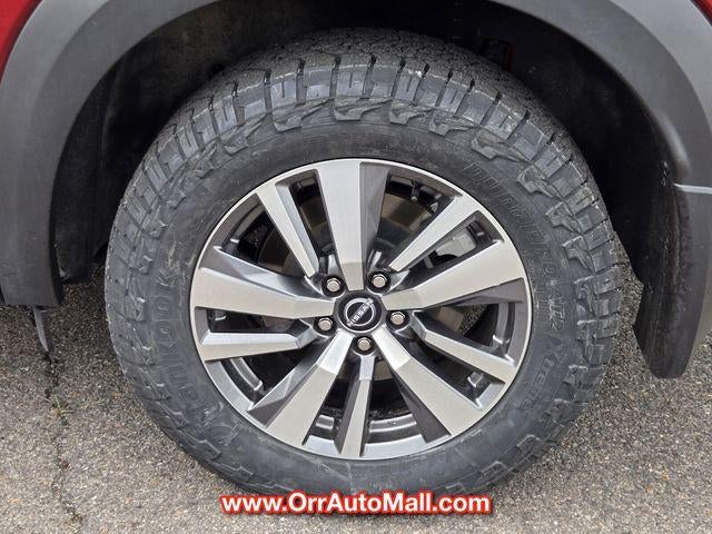 2024 Nissan Pathfinder SL 4WD