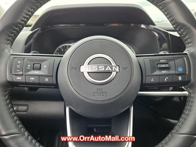 2024 Nissan Pathfinder SL 4WD