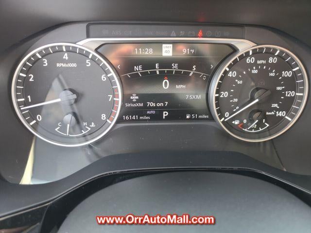 2025 Nissan Pathfinder SL 4WD
