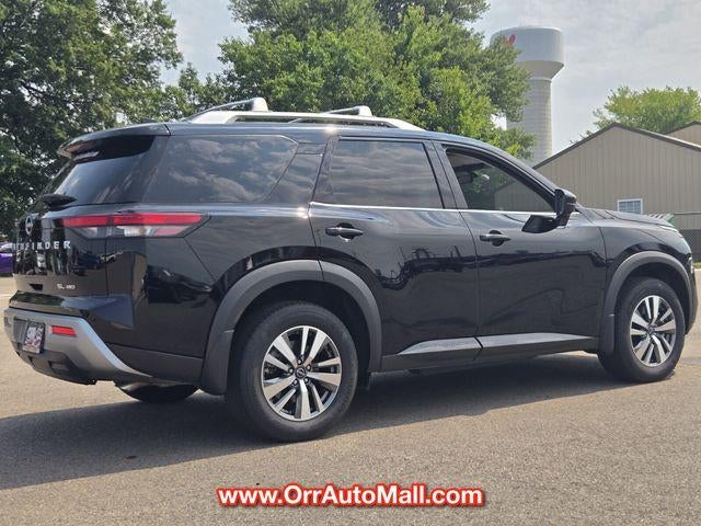 2025 Nissan Pathfinder SL 4WD