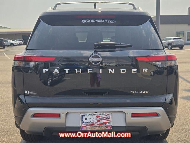 2025 Nissan Pathfinder SL 4WD
