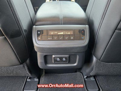 2026 Nissan Pathfinder SL 2WD