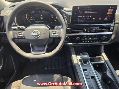 2026 Nissan Pathfinder SL 2WD