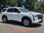 2026 Nissan Pathfinder SL 2WD