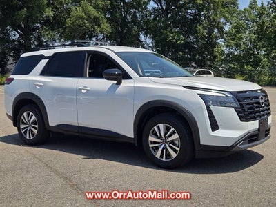 2026 Nissan Pathfinder SL 2WD