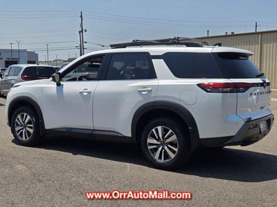 2026 Nissan Pathfinder SL 2WD