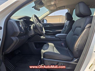 2026 Nissan Pathfinder SL 2WD