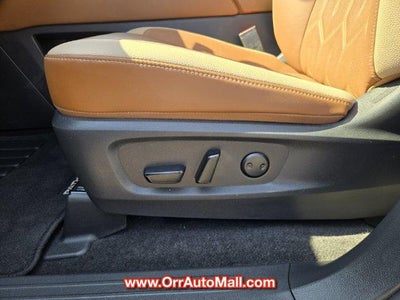 2026 Nissan Pathfinder Platinum 2WD
