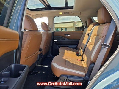 2026 Nissan Pathfinder Platinum 2WD
