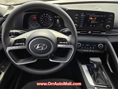 2023 Hyundai ELANTRA SEL IVT