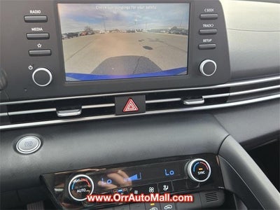 2023 Hyundai ELANTRA SEL IVT