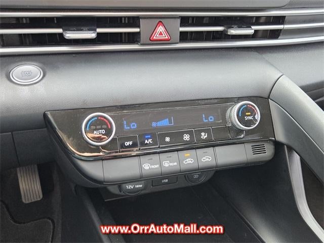 2023 Hyundai ELANTRA SEL IVT