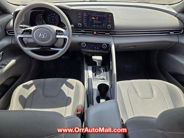2021 Hyundai ELANTRA SEL IVT