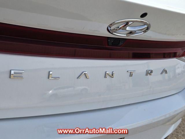 2021 Hyundai ELANTRA SEL IVT