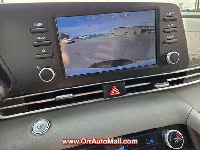 2021 Hyundai ELANTRA SEL IVT