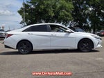2021 Hyundai ELANTRA SEL IVT