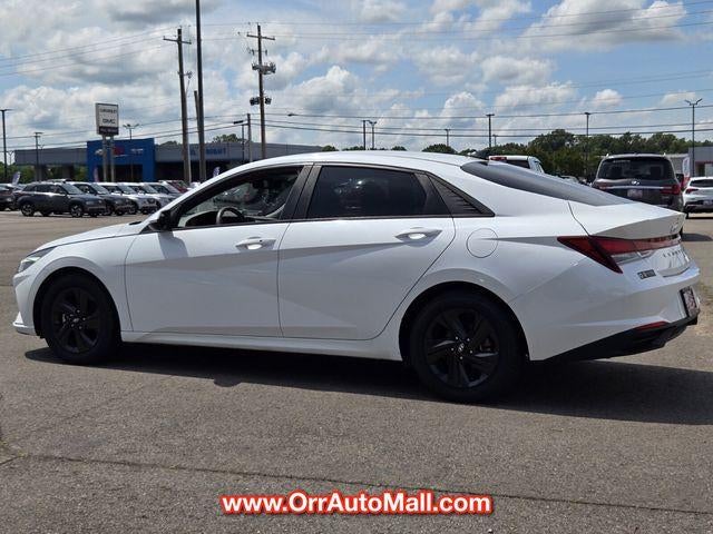 2021 Hyundai ELANTRA SEL IVT