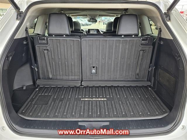 2022 Toyota Highlander XLE FWD (Natl)