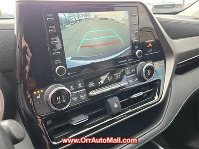 2022 Toyota Highlander XLE FWD (Natl)