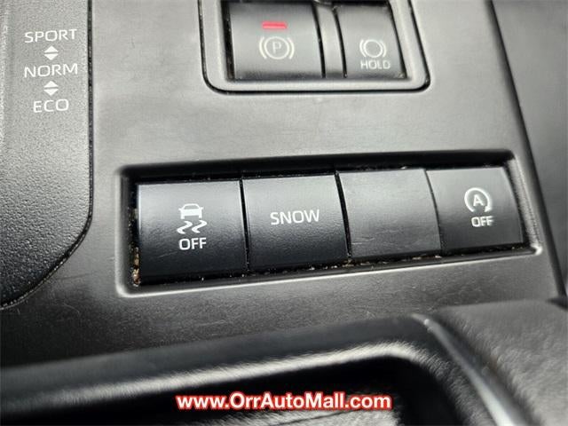 2022 Toyota Highlander XLE FWD (Natl)