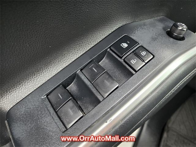 2022 Toyota Highlander XLE FWD (Natl)