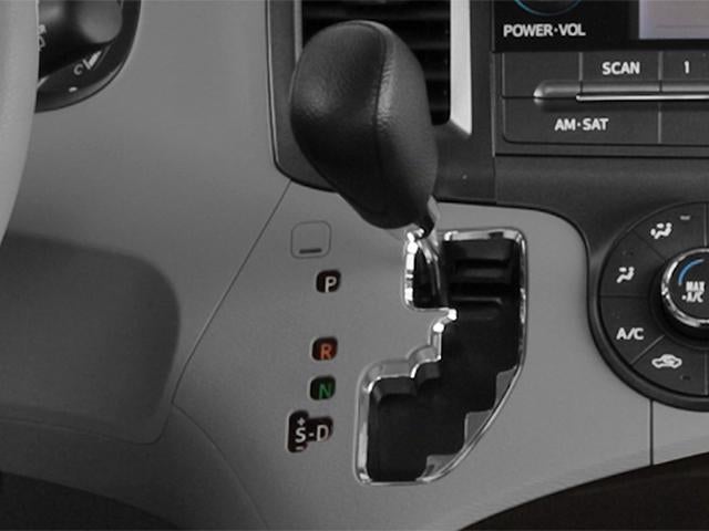 2014 Toyota Sienna 5dr 8-Pass Van V6 SE FWD (Natl)