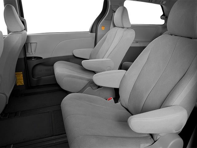 2014 Toyota Sienna 5dr 8-Pass Van V6 SE FWD (Natl)