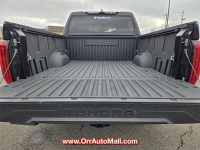2024 Toyota Tundra 4WD 4WD SR5 CrewMax 5.5' Bed (SE)