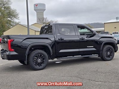 2024 Toyota Tundra 4WD 4WD SR5 CrewMax 5.5' Bed (SE)