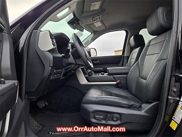 2024 Toyota Tundra 4WD 4WD SR5 CrewMax 5.5' Bed (SE)