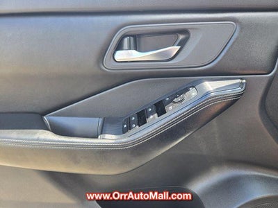 2024 Nissan Rogue FWD SV