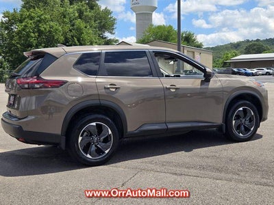 2024 Nissan Rogue FWD SV