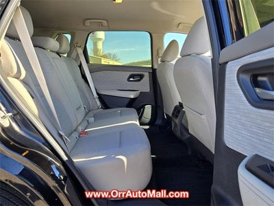 2023 Nissan Rogue FWD SV