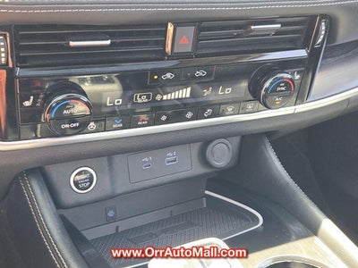 2023 Nissan Rogue FWD Platinum *Ltd Avail*